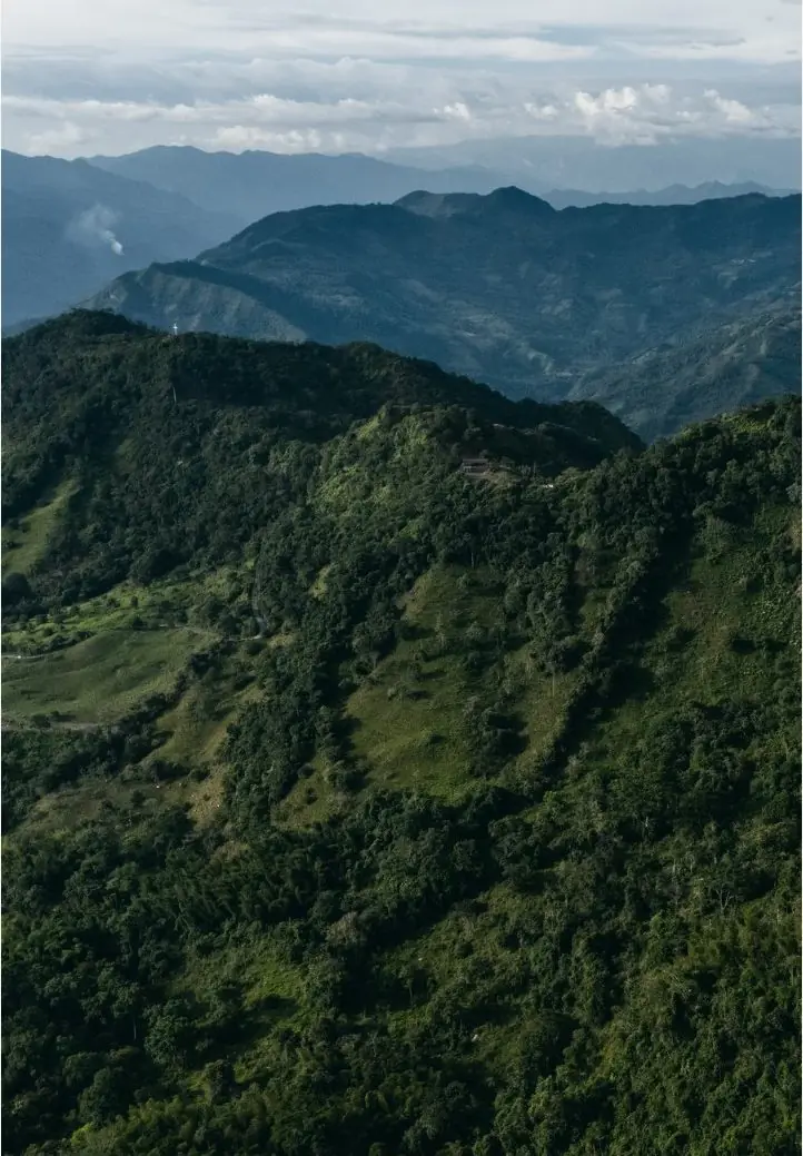 Mountain ridges near Coscuez